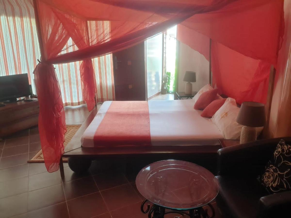Villa Fadu'Gh Somone Exterior foto